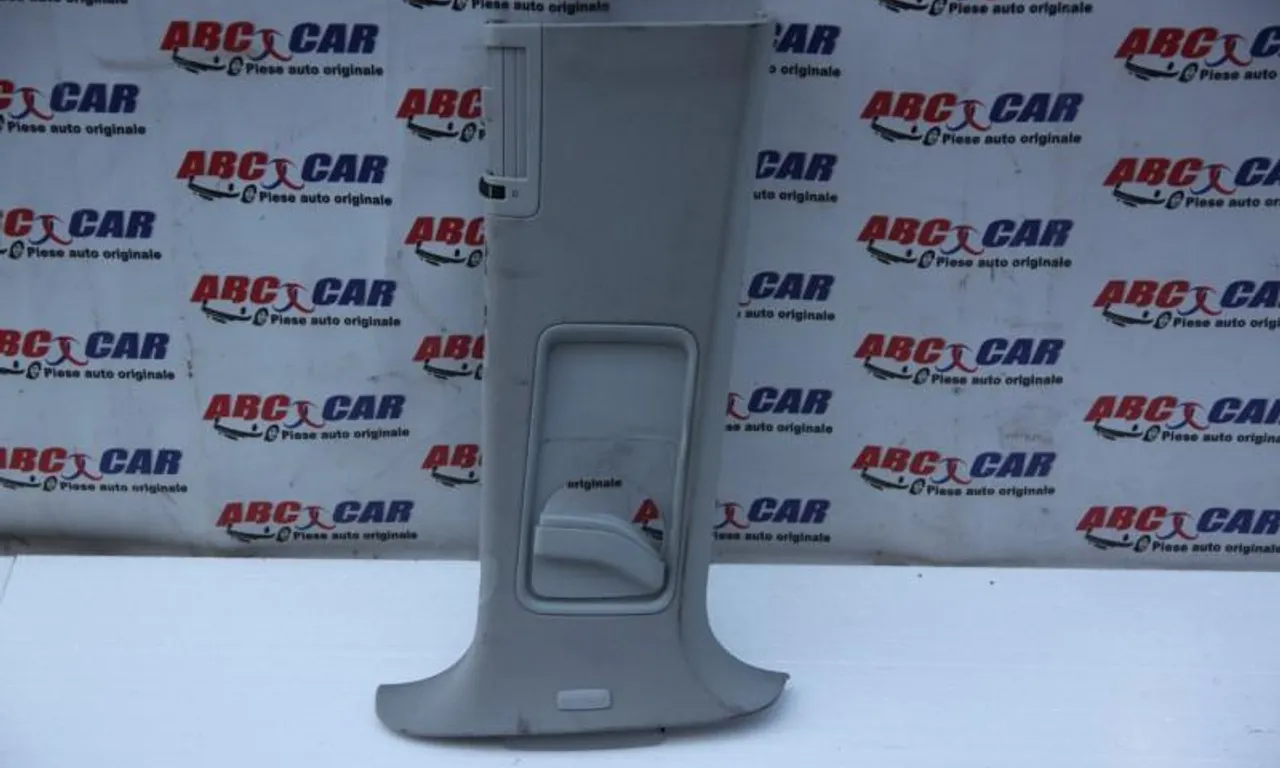 Ornament centura dreapta VOLKSWAGEN TRANSPORTER T5 2003-2016