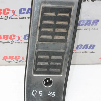 Ornament pod pedalier AUDI Q5 2016-2026 80A864777A, vedere frontata