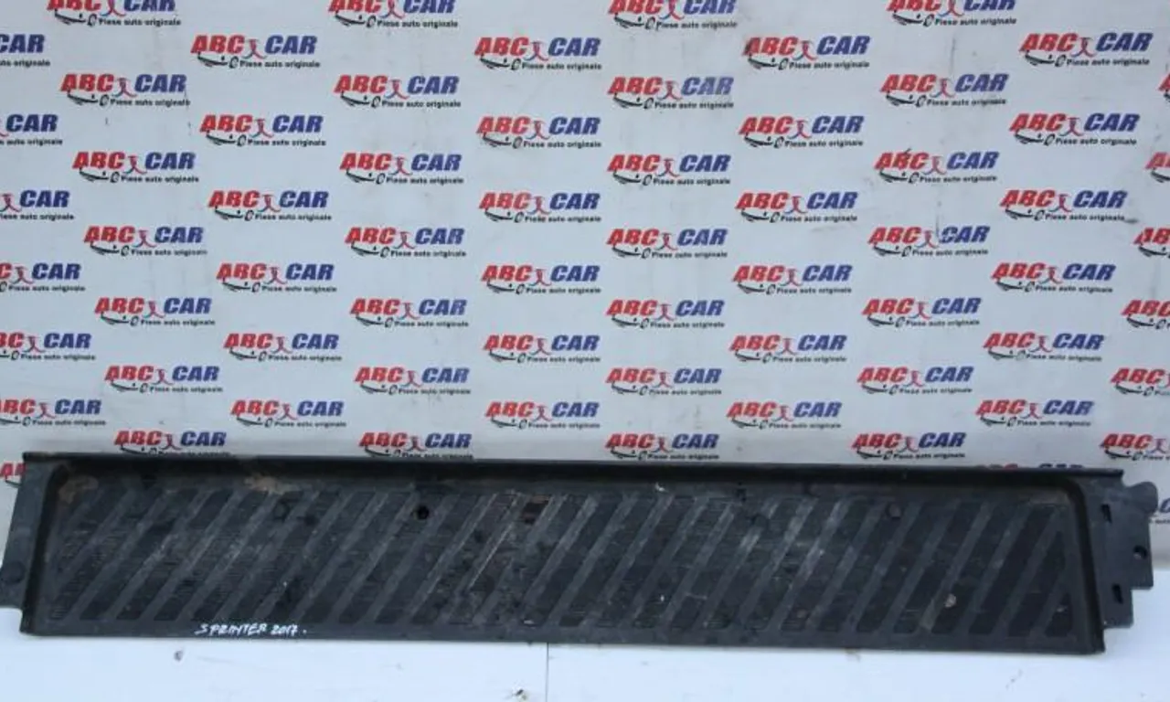 Ornament prag usa culisanta dreapta VOLKSWAGEN CRAFTER 30-35 bus 2006-2016