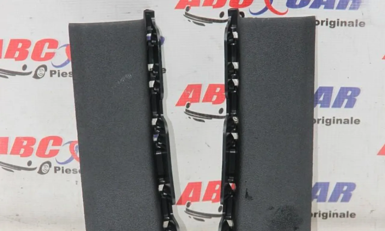 Ornament stanga plansa bord AUDI TT 2014-null