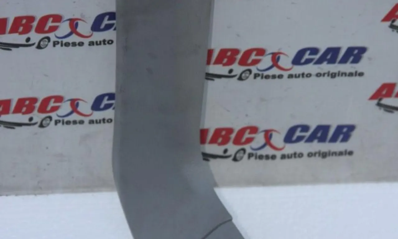 Ornament stanga portbagaj BMW X3 2010-2017