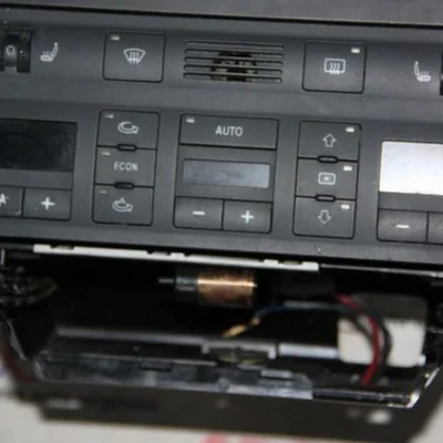 Panou climatronic AUDI A6 C5 1997-2005, vedere frontata