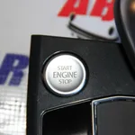 Panou complet consola centrala VOLKSWAGEN TIGUAN 2016-2024 5NB864263A, vedere laterala