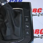 Panou complet consola centrala VOLKSWAGEN TIGUAN 2016-2024 5NB864263A, vedere laterala