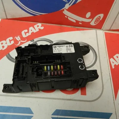 Panou siguranta OPEL CORSA D 2006-2015 13265077CD, vedere frontata