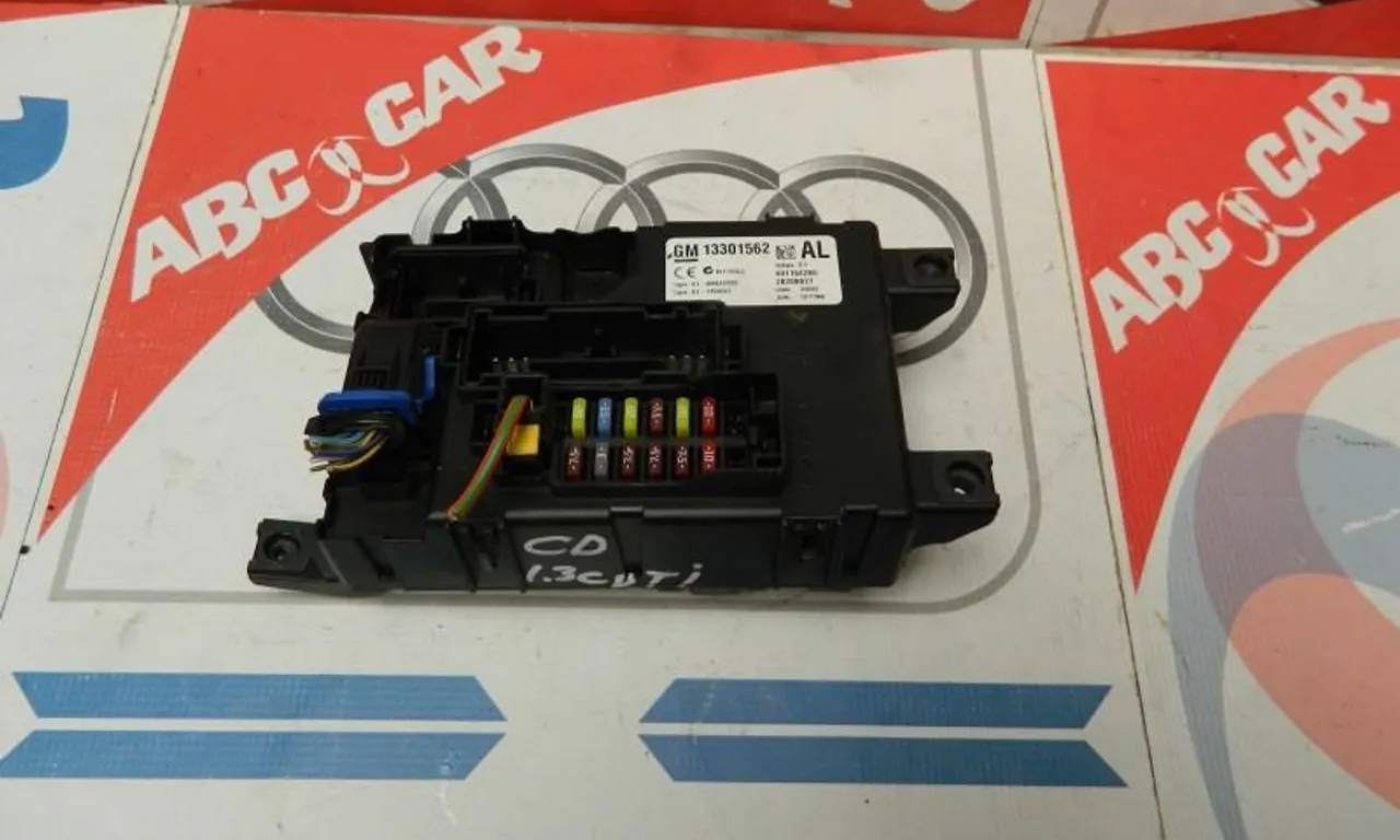 Panou siguranta OPEL CORSA D 2006-2015