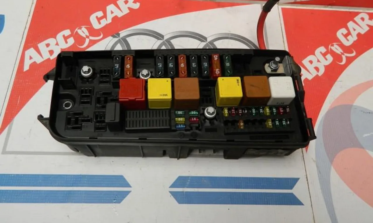 Panou siguranta OPEL VECTRA C GTS 2002-2009