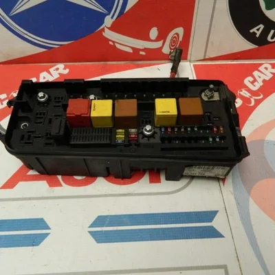 Panou siguranta OPEL VECTRA C GTS 2002-2009 13144708UP, vedere frontata