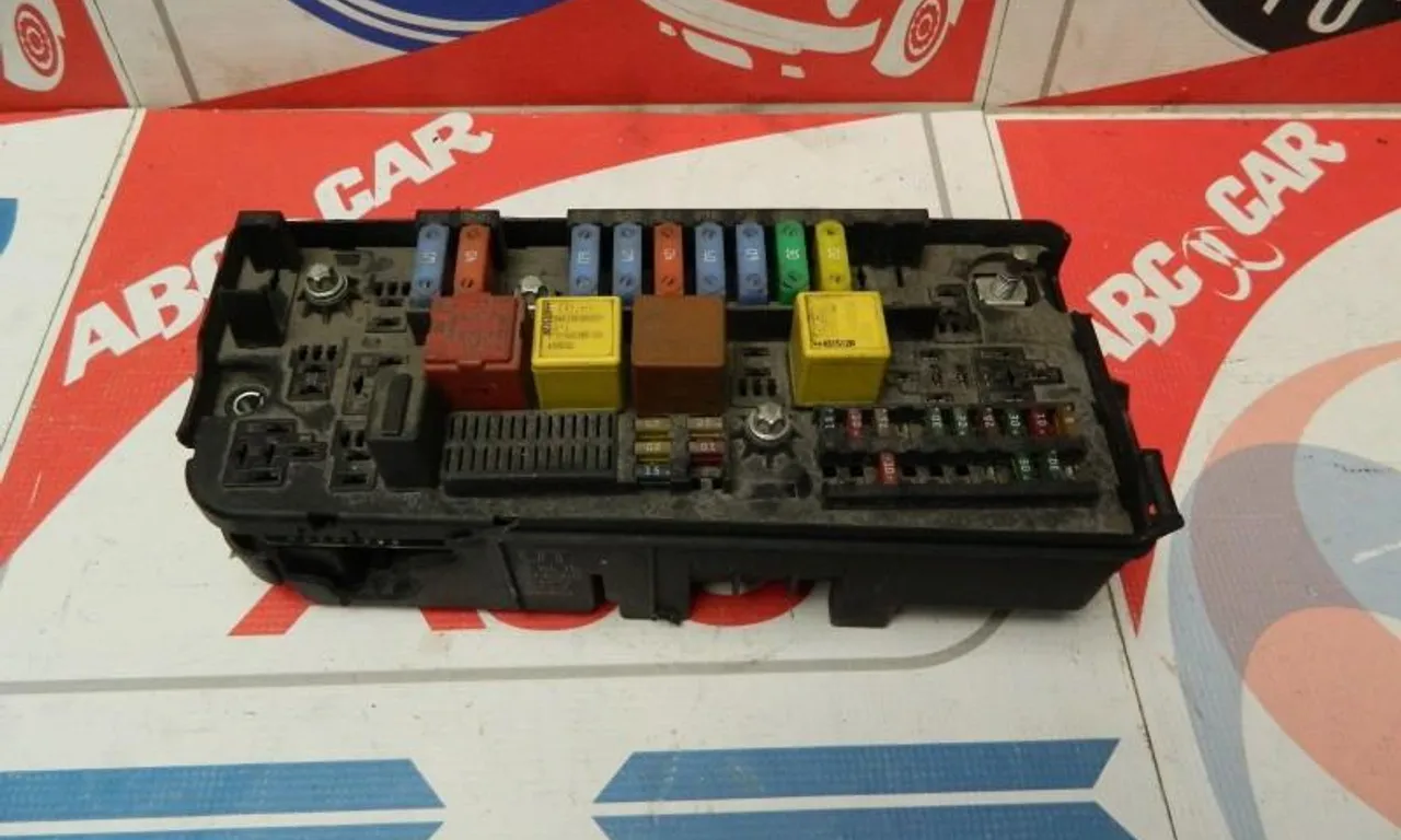 Panou siguranta OPEL VECTRA C GTS 2002-2009