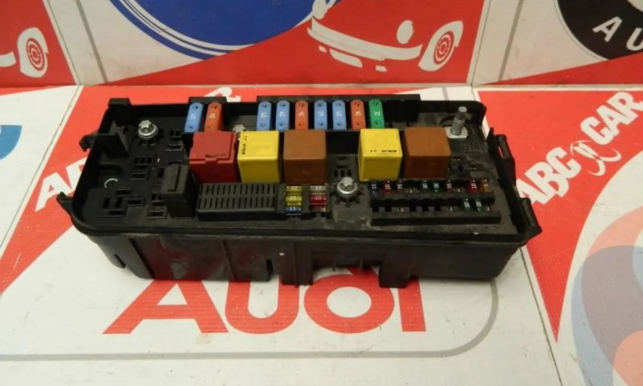 Panou siguranta OPEL VECTRA C GTS 2002-2009