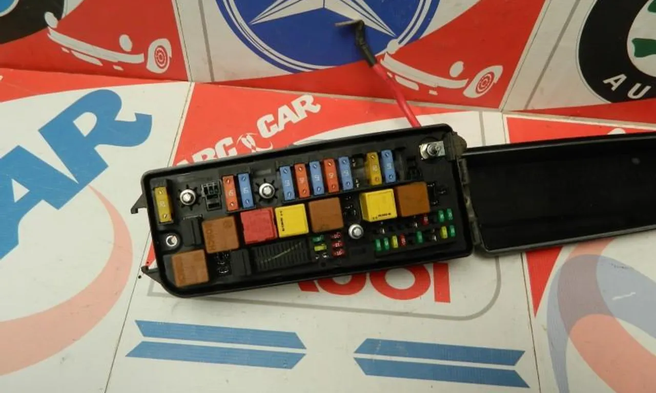 Panou siguranta SAAB 9-3 1998-2003