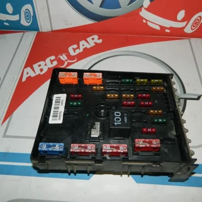 Panou siguranta VOLKSWAGEN PASSAT B7 2010-2014 3C0937125, vedere frontata