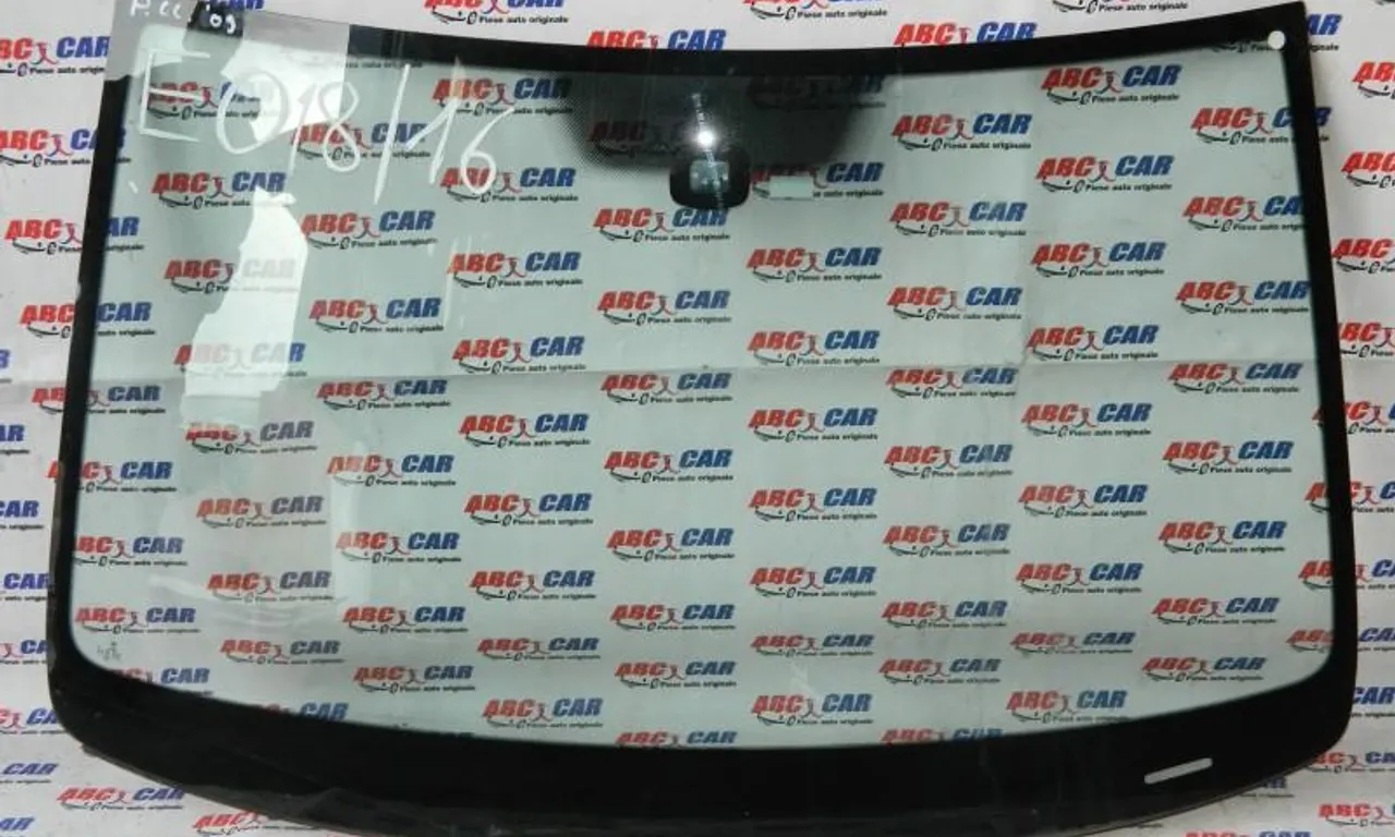 Parbriz VOLKSWAGEN PASSAT CC B6 2008-2012