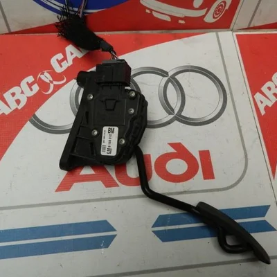 Pedala acceleratie OPEL ASTRA G CLASSIC Caravan 2004-2009 9158010BM, vedere frontata