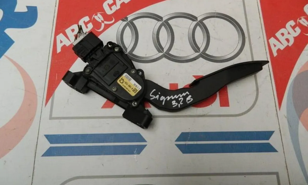 Pedala acceleratie OPEL SIGNUM 2003-2008