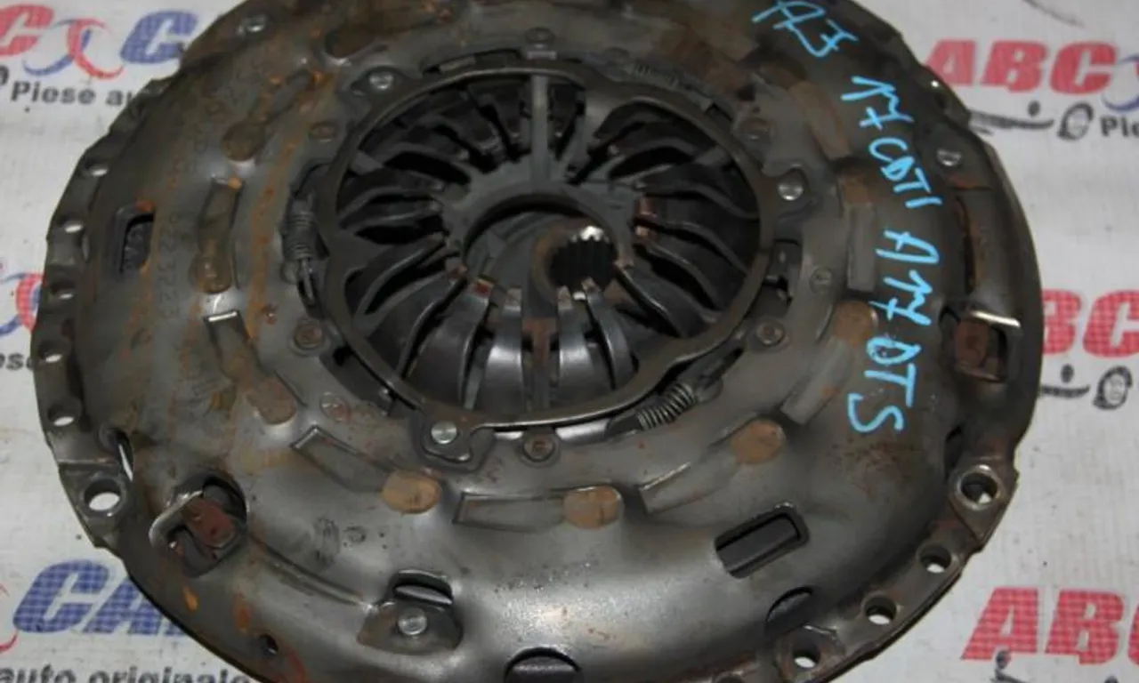 Placa presiune si disc ambreiaj OPEL ASTRA J 2009-2015