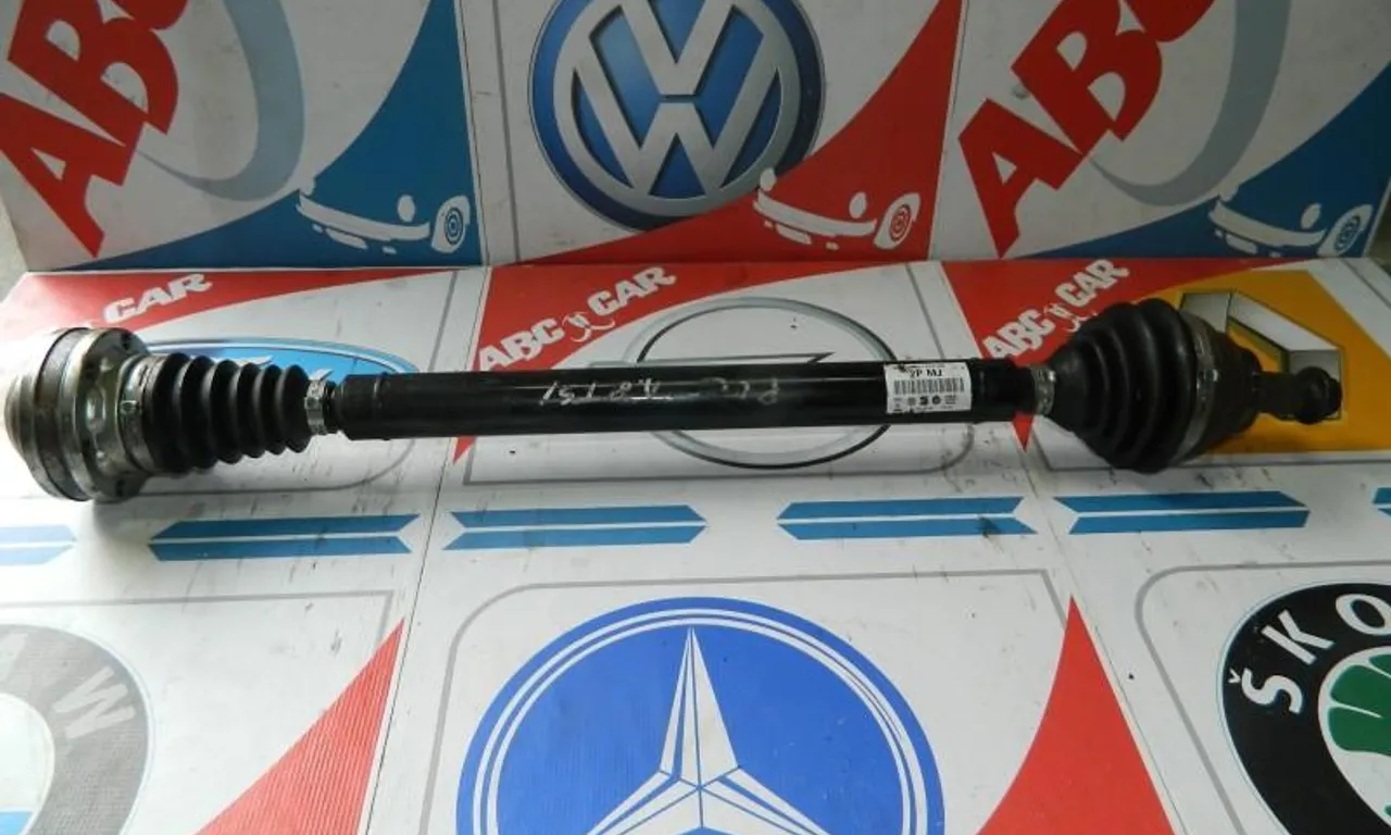 Planetara dreapta fata VOLKSWAGEN PASSAT CC B6 2008-2012