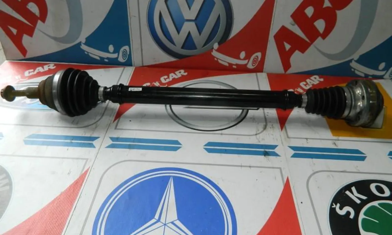 Planetara dreapta fata VOLKSWAGEN PASSAT CC B6 2008-2012