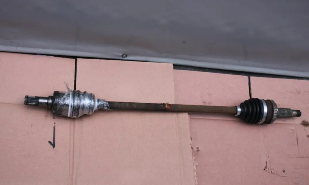 Planetara dreapta spate KIA SPORTAGE III 2009-2017