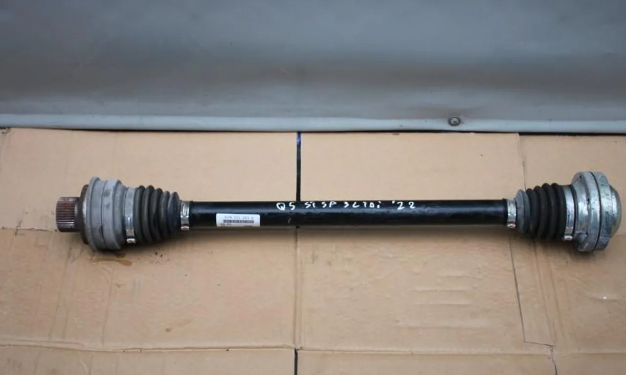 Planetara stanga spate AUDI Q5 2016-null