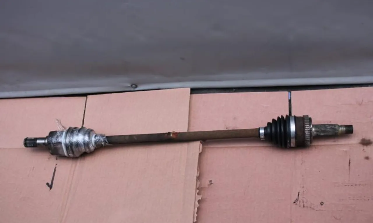 Planetara stanga spate KIA SPORTAGE III 2009-2017