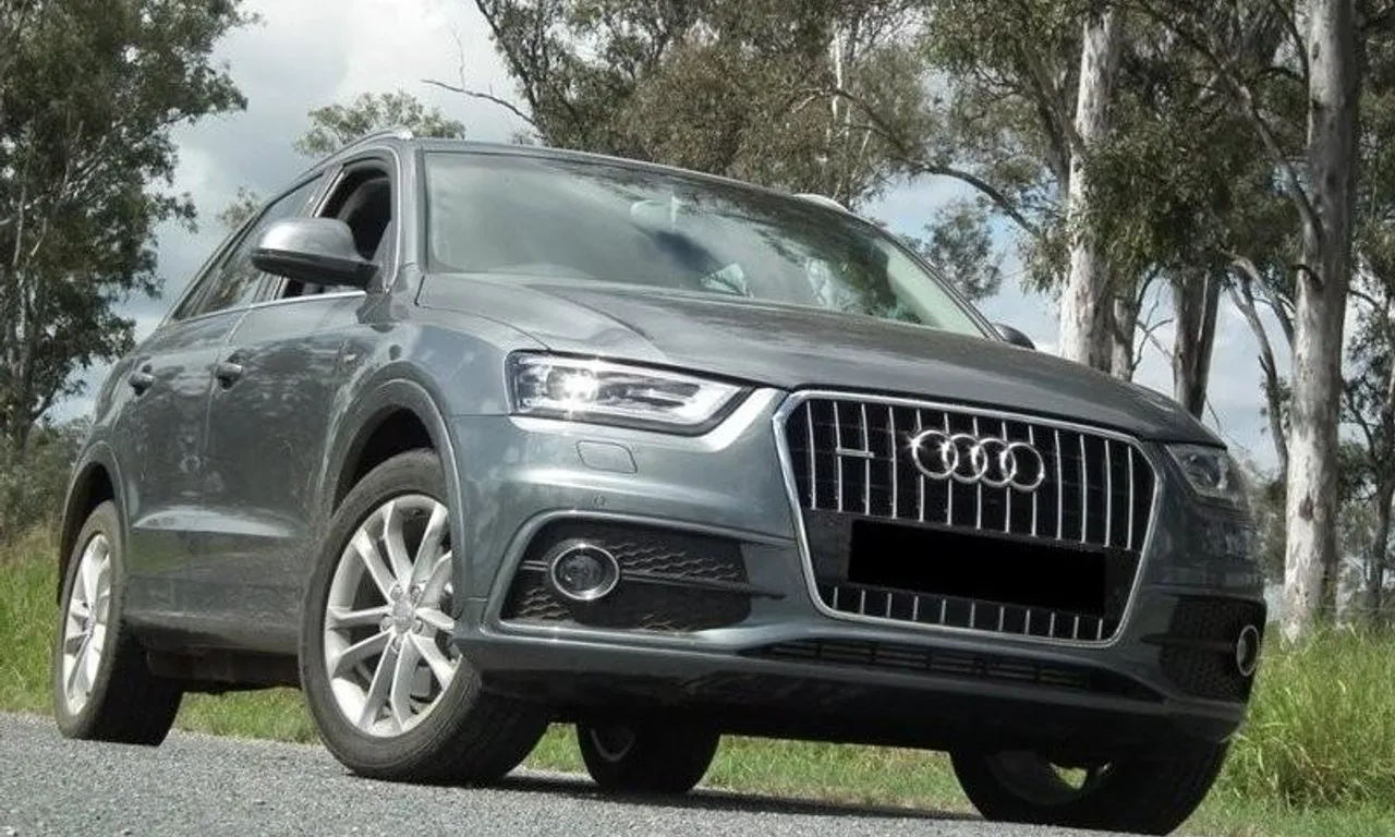 Plansa bord AUDI Q3 2011-2020