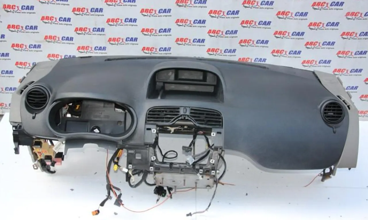 Plansa bord RENAULT KANGOO / GRAND KANGOO II 2008-null