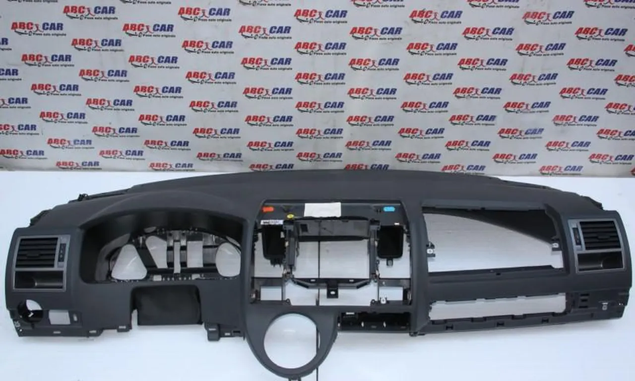 Plansa bord VOLKSWAGEN TRANSPORTER T5 2003-2016