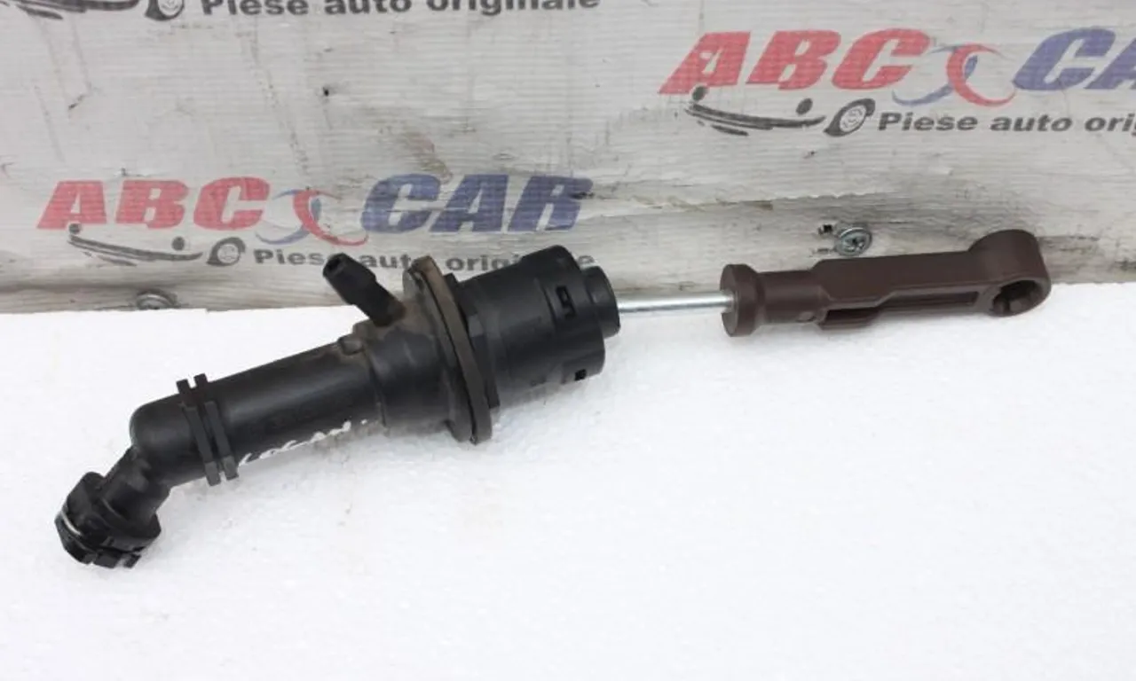 Pompa ambreiaj DACIA LOGAN II 2012-null