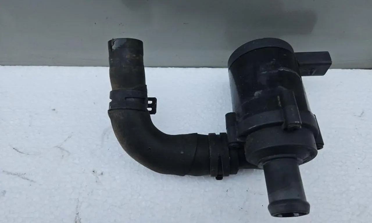 Pompa auxiliara apa SEAT IBIZA IV 2008-2017