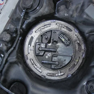 Pompa combustibil MERCEDES C-CLASS 2013-2023 A2054701694, vedere frontata