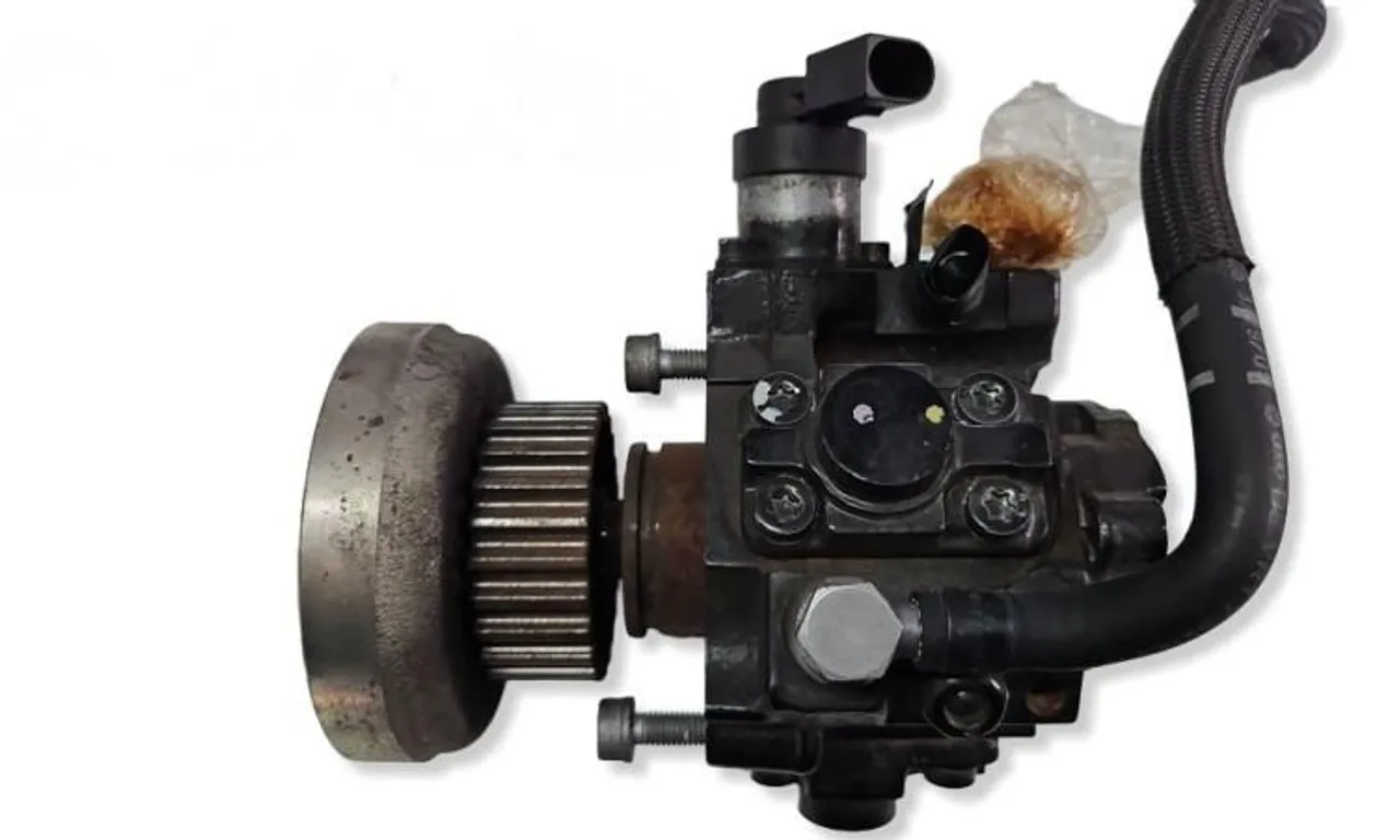 Pompa inalta presiune VOLKSWAGEN TOUAREG 2002-2013