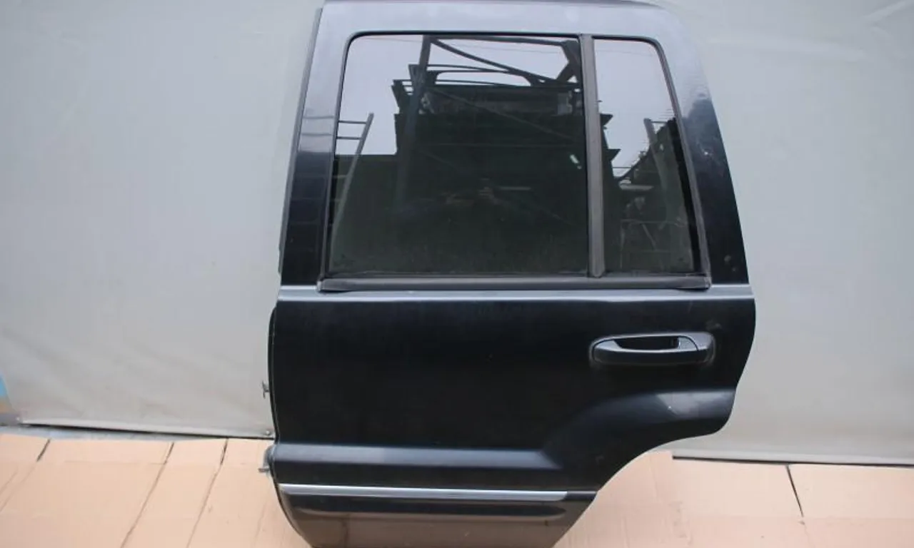 Portiera Usa spate stanga JEEP GRAND CHEROKEE II 1998-2005