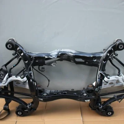 Punte spate completa AUDI Q5 2016-2026, vedere frontata