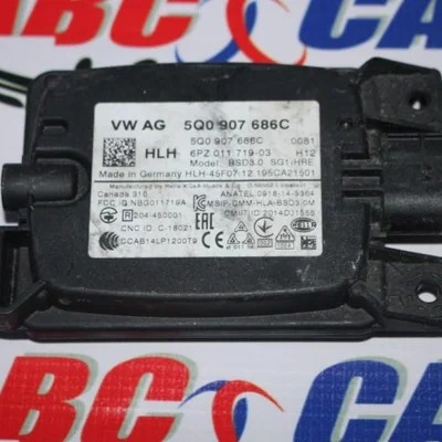 Radar unghi mort/side assist