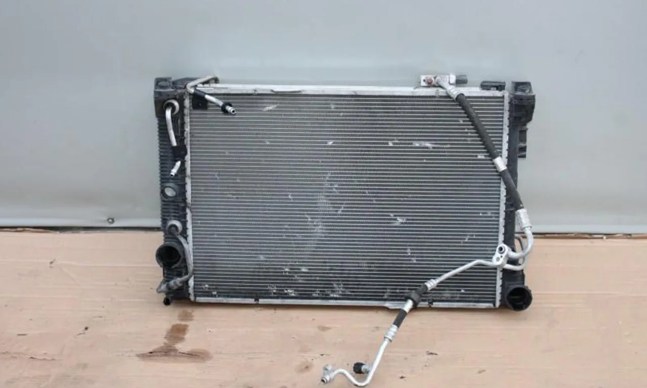 Radiator apa MERCEDES CLS 2017-null