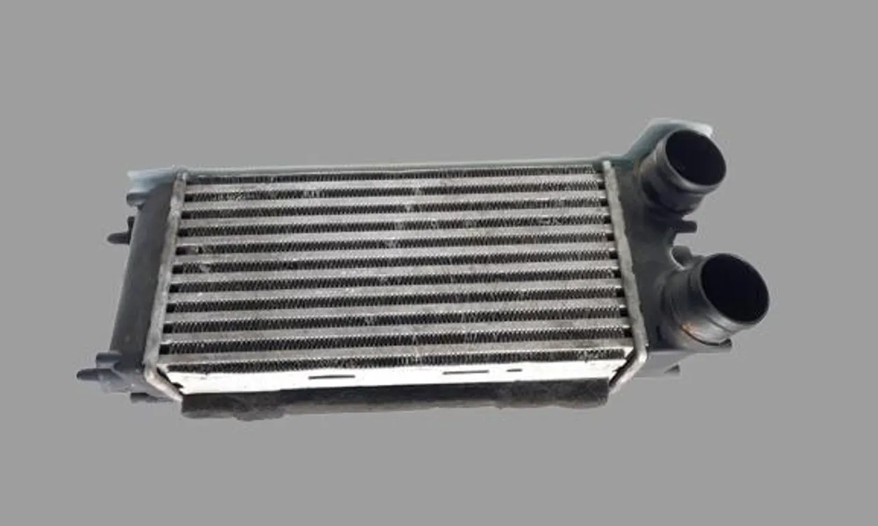 Radiator intercooler FORD B-MAX 2012-null