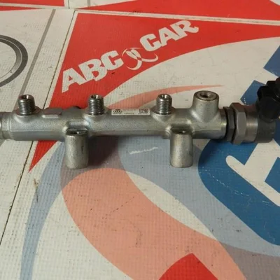 Rampa injectoare AUDI A8 D2 1994-2005 059130090BF, vedere frontata