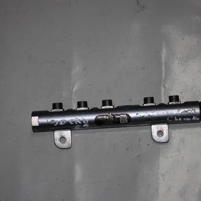 Rampa injectoare JEEP GRAND CHEROKEE IV 2010-2026 0445216043, vedere frontata