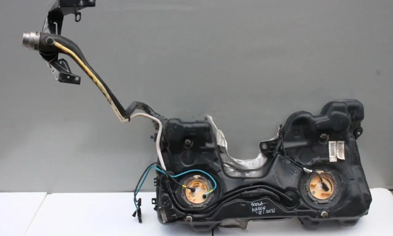 Rezervor SKODA KAROQ 2017-null