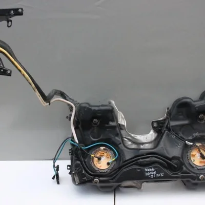 Rezervor SKODA KAROQ 2017-2026, vedere frontata