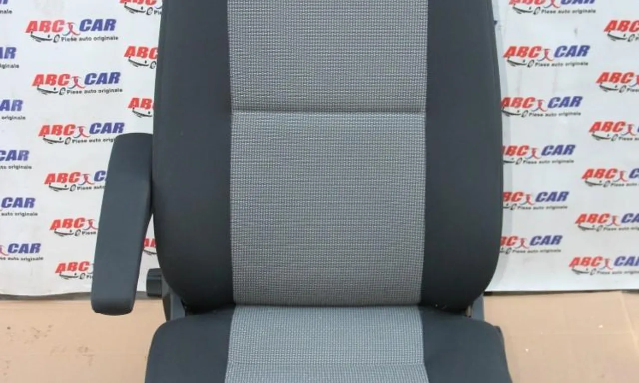 Scaun sofer VOLKSWAGEN CRAFTER 30-35 bus 2006-2016