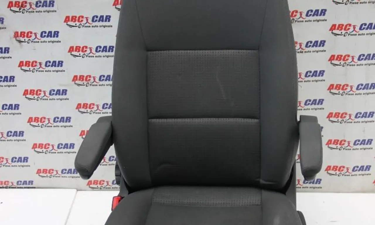 Scaun stanga fata VOLKSWAGEN TRANSPORTER T5 2003-2016