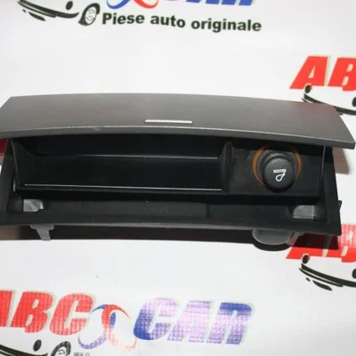 Scrumiera cu bricheta PEUGEOT 407 SW 2004-2010 9644562177, vedere frontata