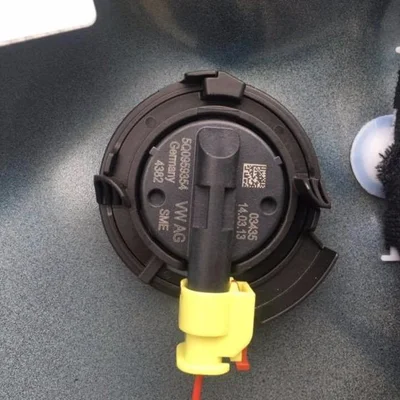 Senzor impact usa dreapta fata AUDI TT 2014-2026 5Q0959354, vedere frontata