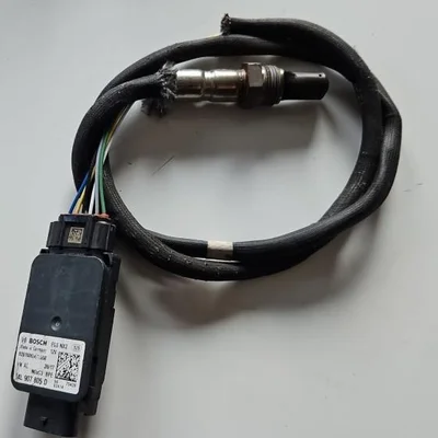 Senzor Nox VOLKSWAGEN TIGUAN 2016-2024 04L907805D, vedere frontata