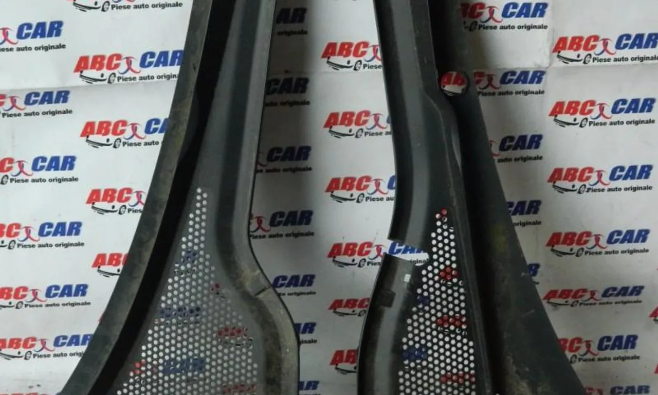 Set grilaj stergatoare stanga-dreapta VOLKSWAGEN GOLF ALLTRACK VII Variant 2014-2020