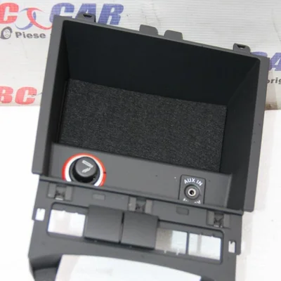 Spatiu depozitare VOLKSWAGEN JETTA VI 2008-2019 5C7857925B, vedere frontata