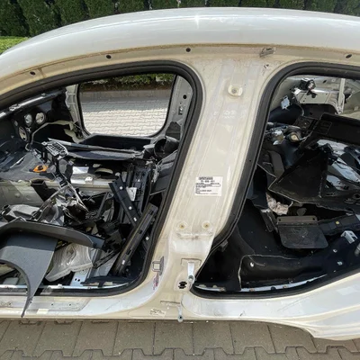 STALP MIJLOC STANGA BMW 4 Gran 420D 2014-2021, vedere frontata