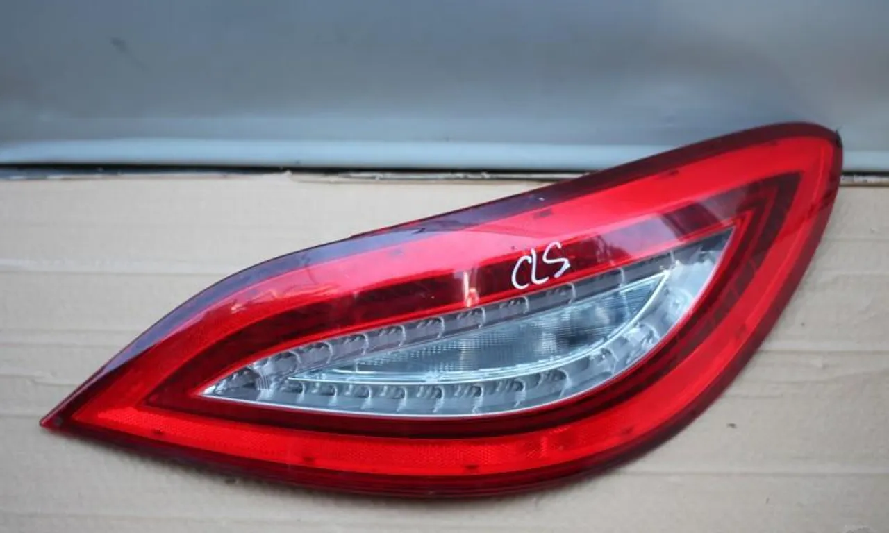 Stop aripa dreapta MERCEDES CLS 2017-null